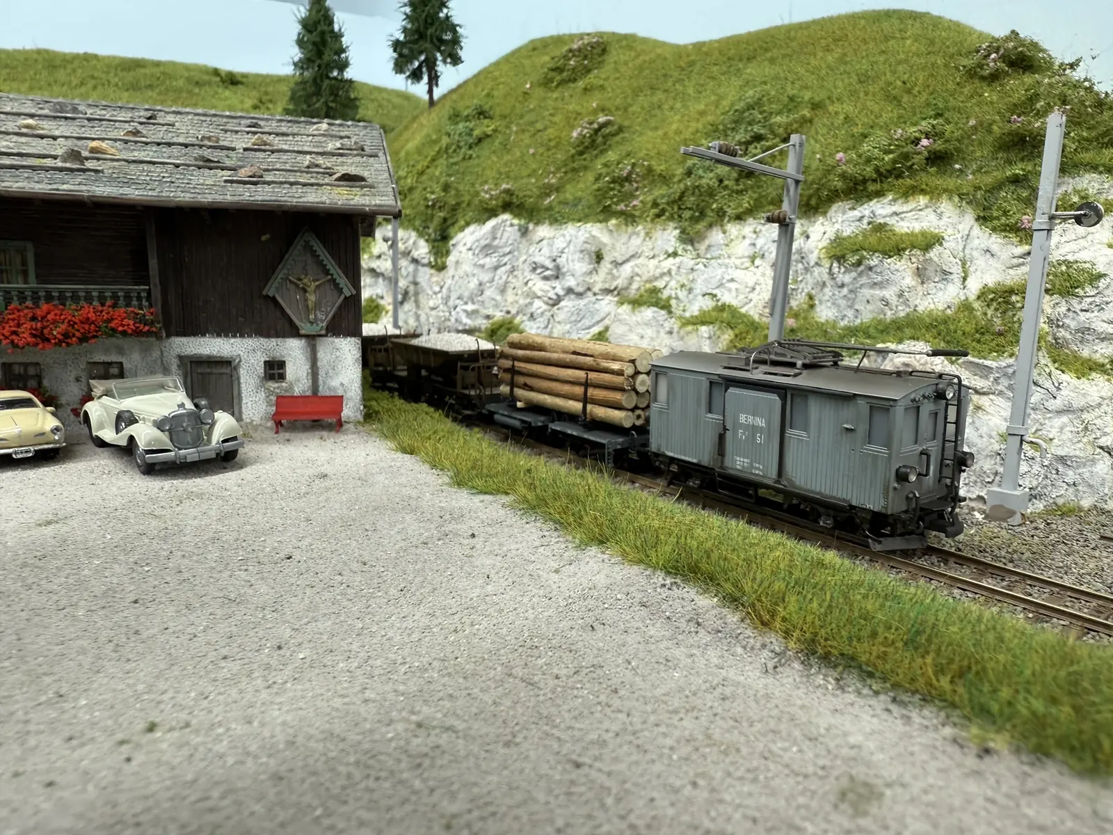 Freight flatcar on the Alpine layout