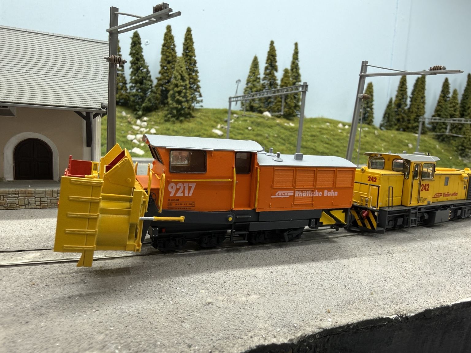 Side profile of Xrot 9217
